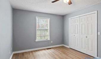 1250 NE Heatherwood Dr NE, Arab, AL 35016