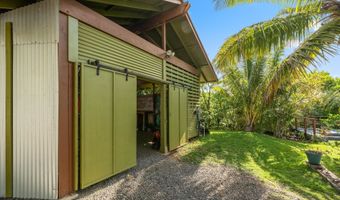 690 E Kuiaha Rd, Haiku, HI 96708
