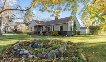 1019 Ash St, Alexandria, MN 56308