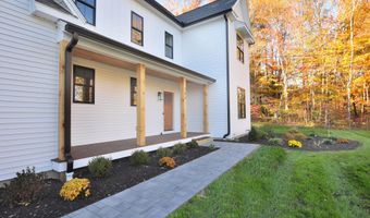 152 E Hill Rd, Canton, CT 06019