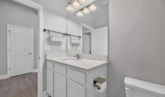 7322 PARADISO Dr, Apollo Beach, FL 33572