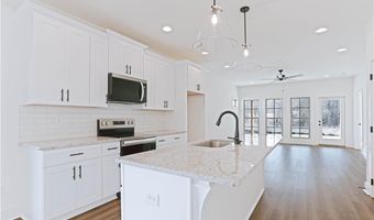 068 BOTTLE Way, Auburn, AL 36830