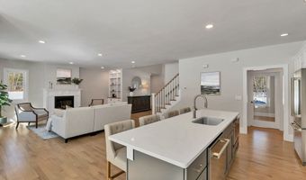 131 County Rd, Amherst, NH 03031
