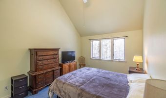 69 Morrill Rd, Belmont, ME 04952