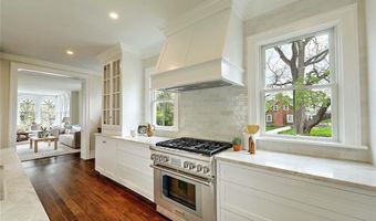 53 Jennys Ln, Barrington, RI 02806