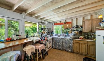 106 Hikiau Rd, Haiku, HI 96708