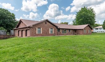 801 Lynnview Dr, Albany, KY 42602