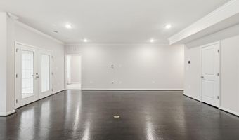 43032 STUARTS GLEN Ter 102, Ashburn, VA 20148