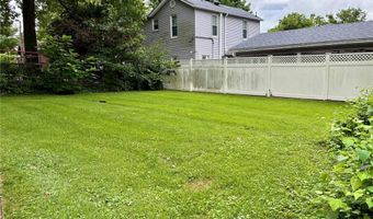 205 E 12th St, Alton, IL 62002