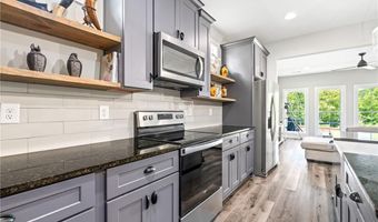 3145 BOTTLE Way, Auburn, AL 36830