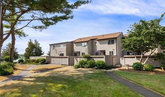 267 Fishing Cove Rd, North Kingstown, RI 02852
