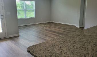 132 Ozy Dr, Athens, AL 35613