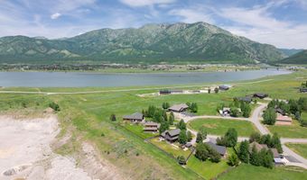 708 PALISADES Ln, Alpine, WY 83128