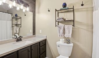 232 Charing Cross Rd, Indianapolis, IN 46217