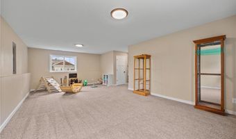 970 Acacia Dr S, Annandale, MN 55302
