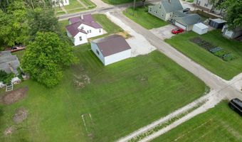 100 N AUSTIN Ave, Abingdon, IL 61410