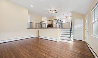 827 Limecrest Rd, Andover, NJ 07860