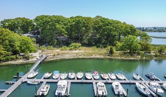 22 Dock Rd, Norwalk, CT 06854