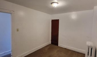 251 LINDEN St, Reading, PA 19604