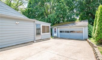 1182 Sarlson Ave, Akron, OH 44314