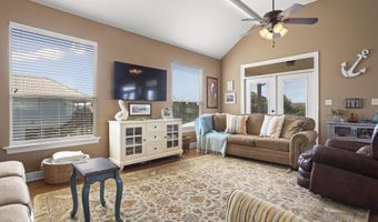 4069 Madagascar St, Bay St. Louis, MS 39520