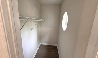 2000 RED MAPLE Grv, Ambler, PA 19002