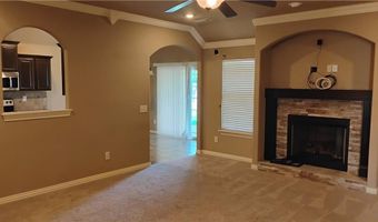 1911 Cypress St, Bentonville, AR 72713