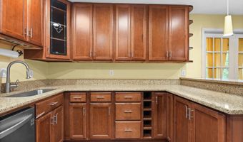 10 PINTO Ct, Rockville, MD 20850