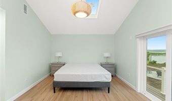 446 Atlantic Ave, Westerly, RI 02891