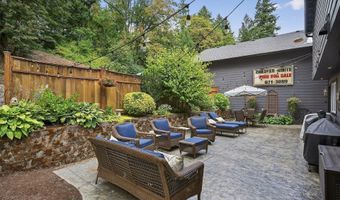 14150 S CANYON RIDGE Dr, Oregon City, OR 97045