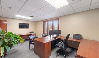 150 Burnside St, Cranston, RI 02910