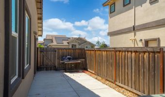 761 Razorbill St, Vacaville, CA 95688