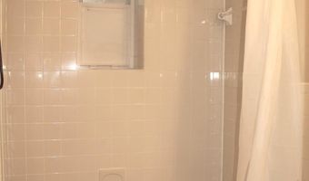 1336 N ODE St A, Arlington, VA 22209