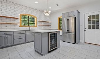 161 Spence Dr, Pass Christian, MS 39571