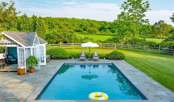 1003 Fort Getty Rd, Jamestown, RI 02835