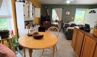 218 Central Ave, Ansted, WV 25812
