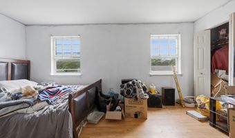 50 Greenhouse Rd 41D, Bridgeport, CT 06606