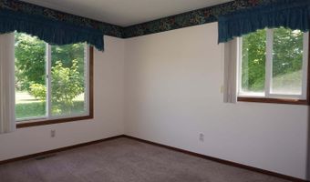 3651 Allendale Dr, Ann Arbor, MI 48105