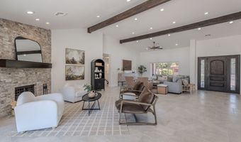 2724 W COLT Rd, Chandler, AZ 85224
