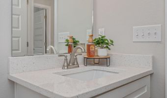 5225 Griffith Mill Rd, Baker, FL 32531