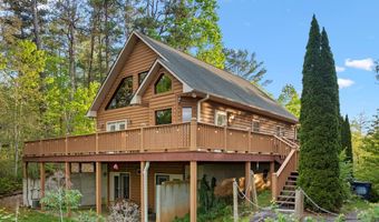 273 N Rhododendron Rd, Almond, NC 28702