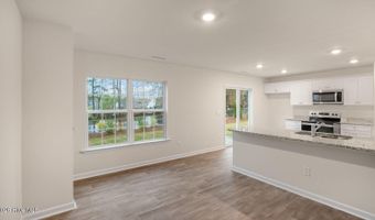 3914 Pasture Ln, Ayden, NC 28513