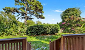 106 Cynwyd Dr, Absecon, NJ 08201