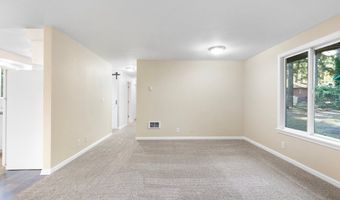 24822 SERTIC Rd, Veneta, OR 97487