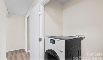 2910 Floral Dr, Albemarle, NC 28001