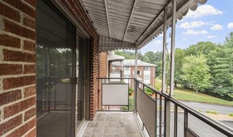 20 Colonial Dr 10, Andover, MA 01810