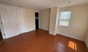 4 Clayton Ave, Adelphia, NJ 07710