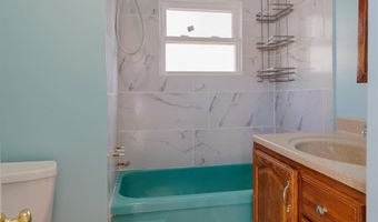 29 Freddie Ave, Avenel, NJ 07001