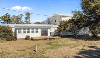 630 Seashore Dr, Atlantic, NC 28511