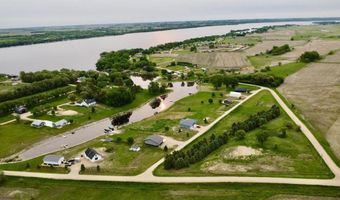 48113 Isaak Ln, Big Stone City, SD 57216